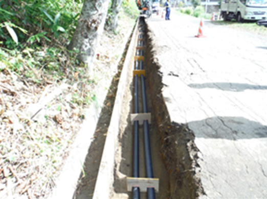click to enlarge Figure 4. Shallow undergrounding in Chitose City(provided by Chitose City)