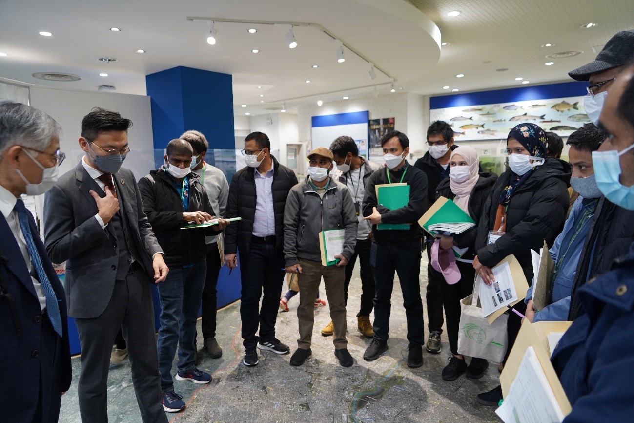 click to enlarge Mar.2,2022_Lecture at the<br>Arakawa Museum of Aqua
