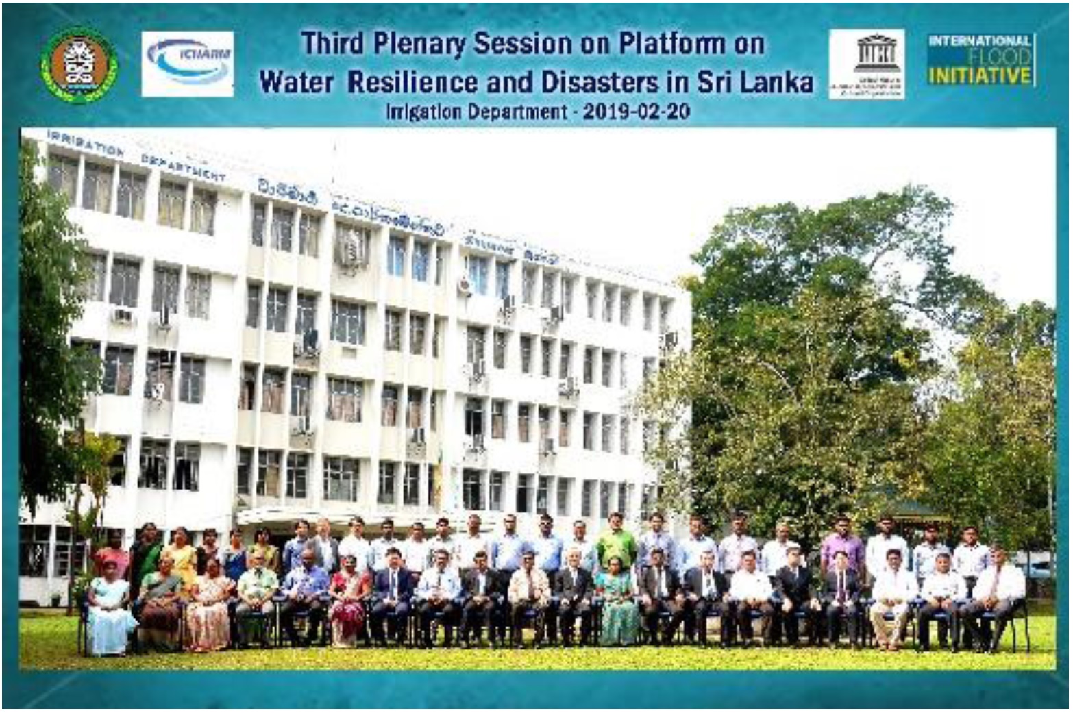 Group photo of the session participants