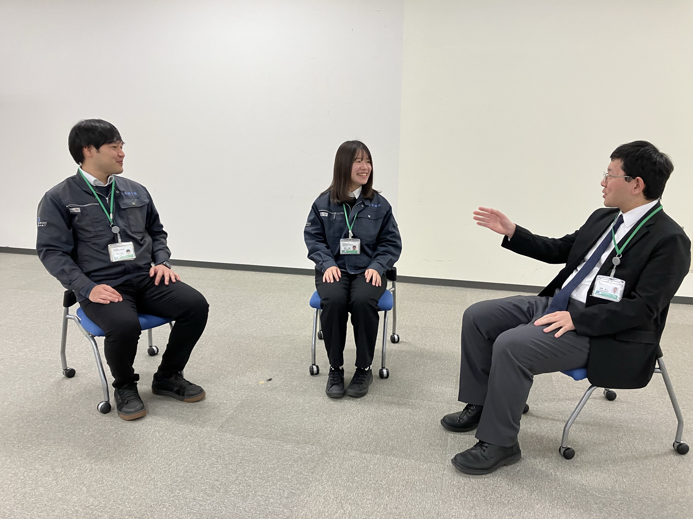 若手職員座談会