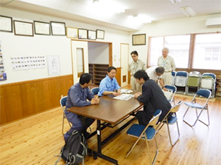 鎌原(かんばら)宮崎県副知事へ調査結果の報告