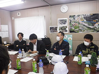 写真1　九州グラウト部会の会議の状況